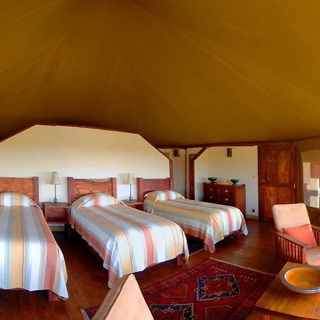 ホテル Elewana Tortilis Camp アンボセリ エクステリア 写真