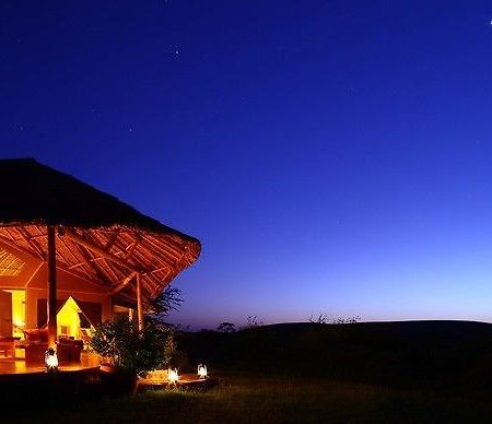 ホテル Elewana Tortilis Camp アンボセリ エクステリア 写真